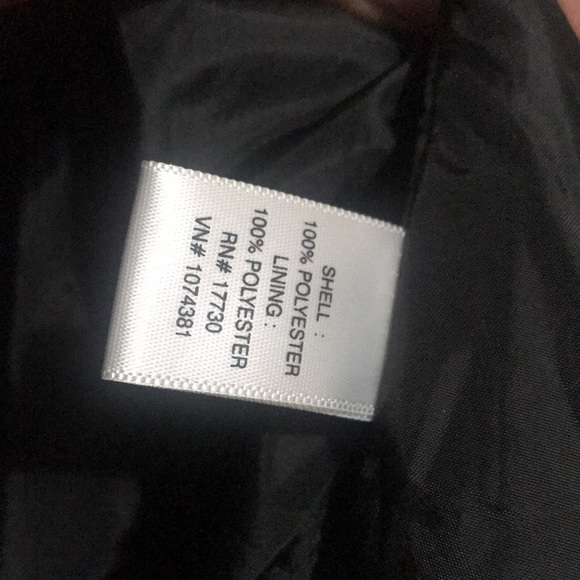 Sleek & Simple Coat - Picture 8 of 10